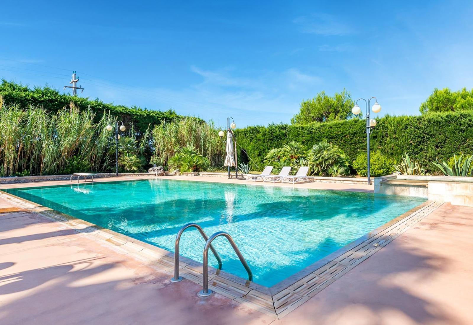Masseria Tenuta Specolizzi Lido Marini Exterior foto